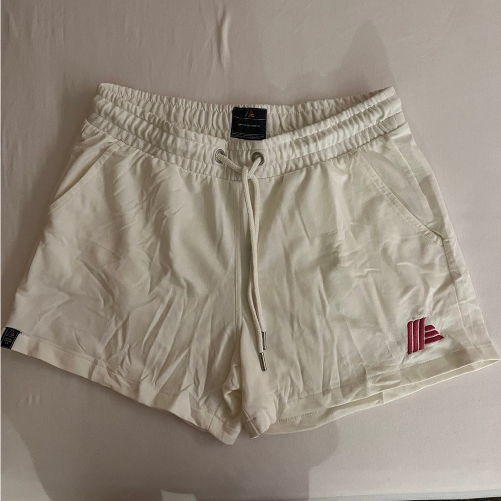 Aldi sweat Shorts cream pink logo athleisure sweatshorts